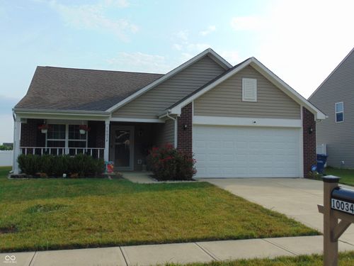 10034 James Run Dr, Indianapolis, IN, 46239-8404 | Card Image