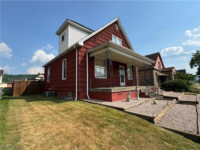 121 Mound St, House other with 3 bedrooms, 2 bathrooms and null parking in Tiltonsville OH | Image 37