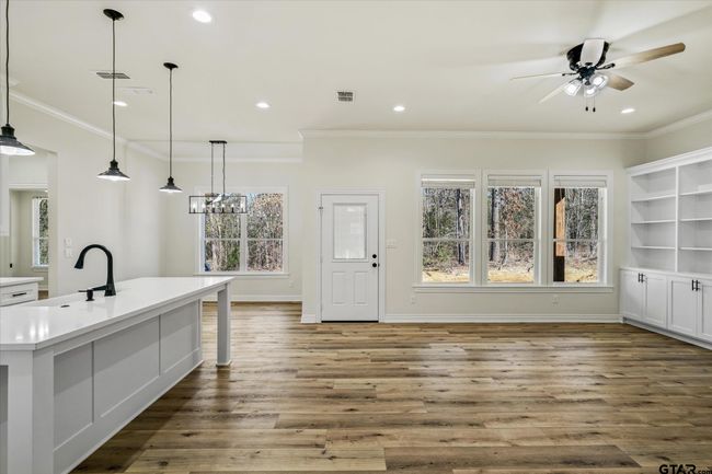20538 Wild Arrow Ct, House other with 4 bedrooms, 2 bathrooms and null parking in Arp TX | Image 6