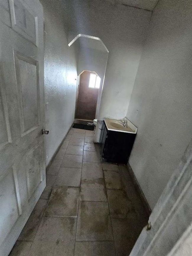 1524 Wolsey Dr, House other with 3 bedrooms, 2 bathrooms and null parking in Clint TX | Image 7