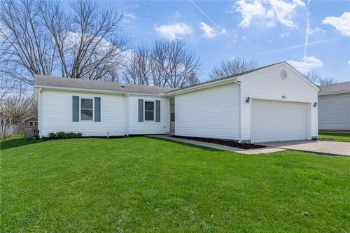 921 Mcdowell St, Xenia, OH, 45385-5417 | Card Image