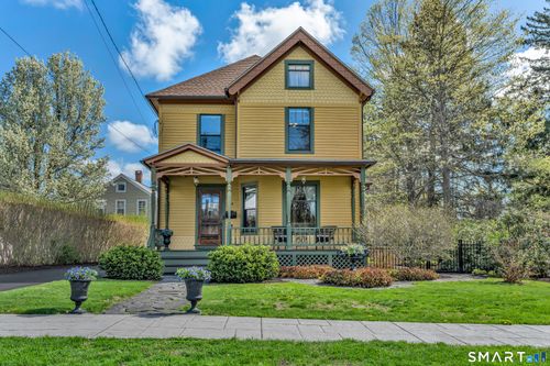 54 Main St, Newtown, CT, 06470-2132 | Card Image
