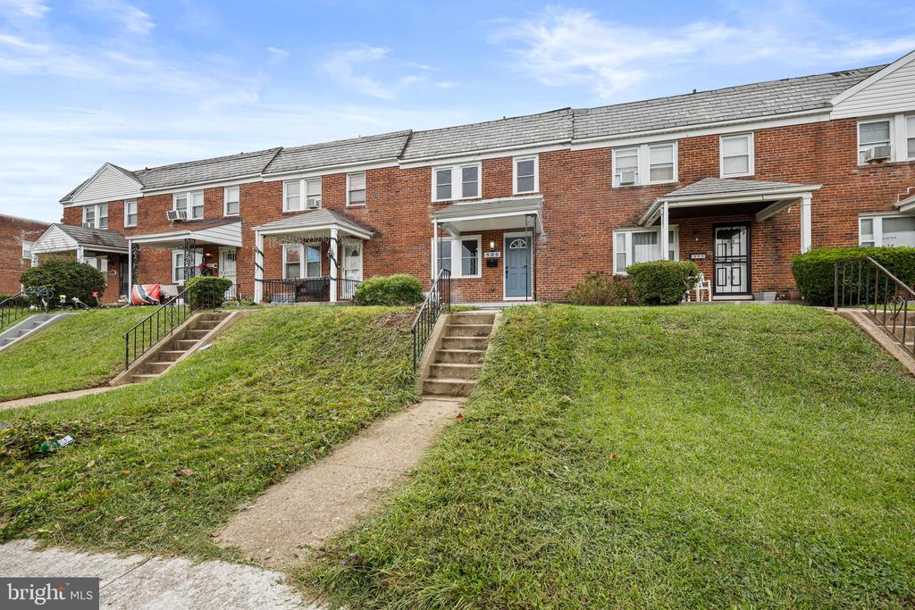 Augusta Ave, Baltimore, MD 21229