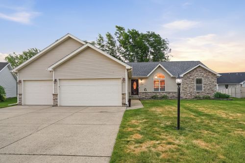 1726 Elderberry Circle, Demotte, IN, 46310 | Card Image