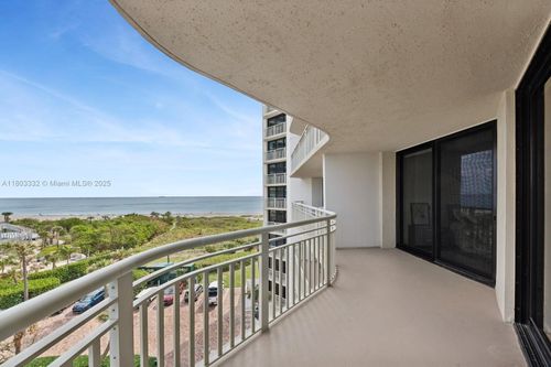 apt-6a-3000 N Ocean Dr, Riviera Beach, FL, 33404-3269 | Card Image