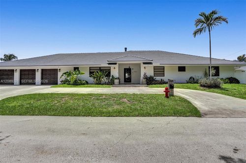 1531 Se 24th Ter, Pompano Beach, FL, 33062-7511 | Card Image