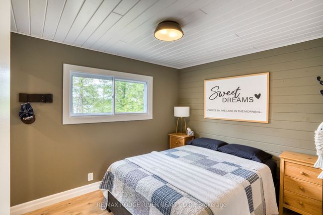1039 W Cottage Dr, House other with 4 bedrooms, 2 bathrooms and 8 parking in Ompah ON | Image 21