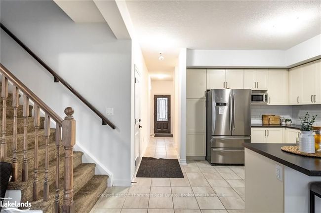 27 Woodstream Dr, House other with 3 bedrooms, 2 bathrooms and 4 parking in Huntsville ON | Image 9