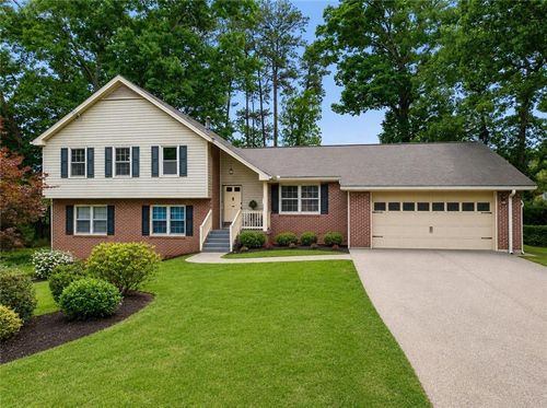 520 Rye House Ct, Lawrenceville, GA, 30044-3668 | Card Image