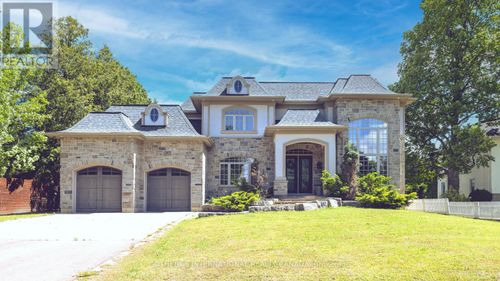 369 Lees Lane, Oakville, ON, L6L4S4 | Card Image