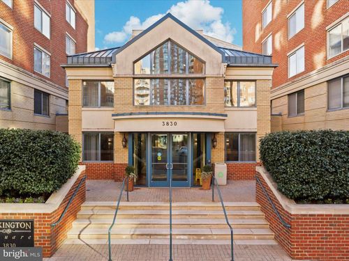 ph3e-3830 9th St N, ARLINGTON, VA, 22203-5820 | Card Image