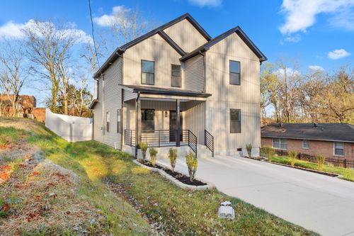 524 Ford St, Clarksville, TN, 37040-3038 | Card Image