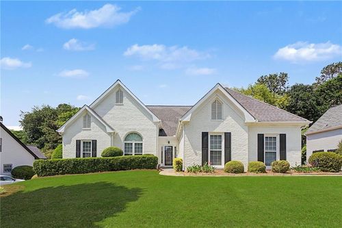 4045 Cherry Ridge Walk, Suwanee, GA, 30024-2371 | Card Image