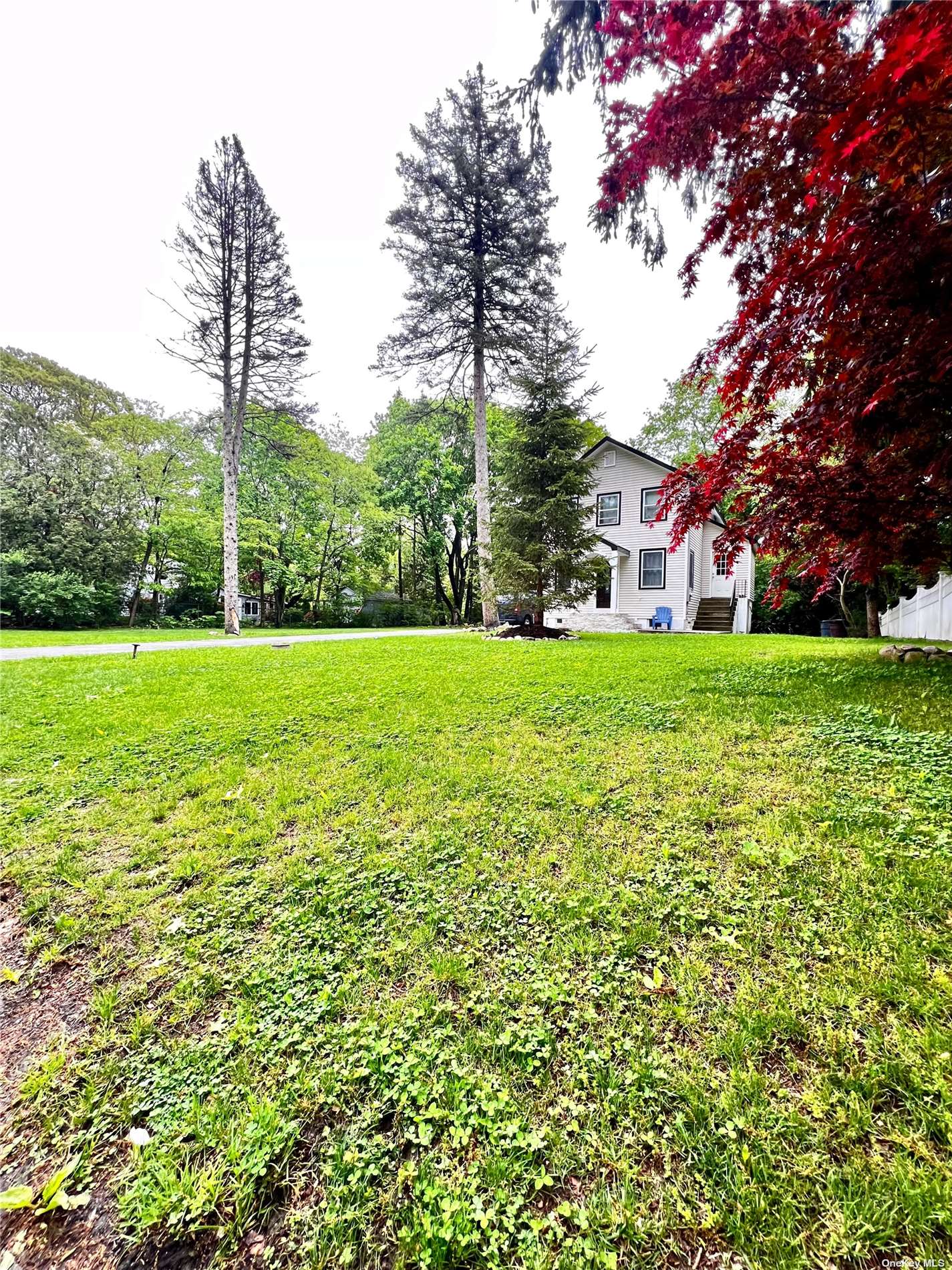 Luyster St, Huntington Station, NY 11746