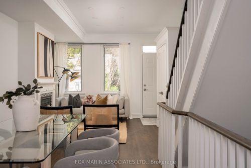 20A Lewis St, Toronto, ON, M4M2H3 | Card Image