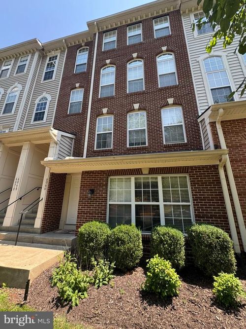6066 Aster Haven Cir, HAYMARKET, VA, 20169-6250 | Card Image