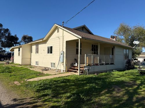 12835 Columbet Ave, San Martin, CA, 95046-9713 | Card Image