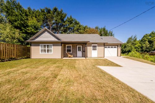 7 Daphne Crt, New Minas, NS, B4N5J9 | Card Image