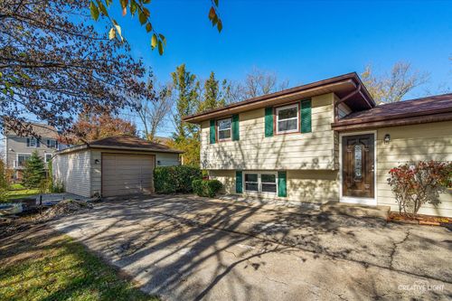 6262 Janes Avenue, Downers Grove, IL, 60516 | Card Image