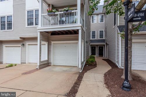 4512-4512 Superior Sq, FAIRFAX, VA, 22033-3868 | Card Image