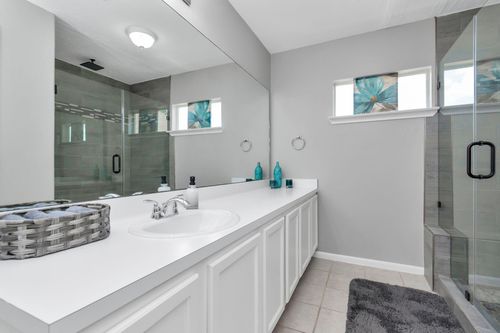 5822 Santa Bernadetta, Houston, TX, 77017-5987 | Card Image