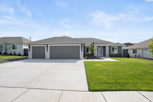 10514 Chinook Dr, Pasco, WA, 99301-6074 | Card Image
