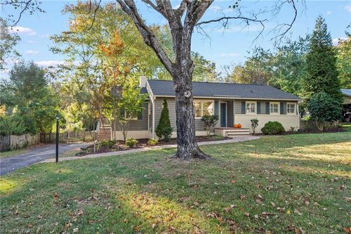 434 Pennsylvania Ave, Winston-Salem, NC, 27104-4020 | Card Image