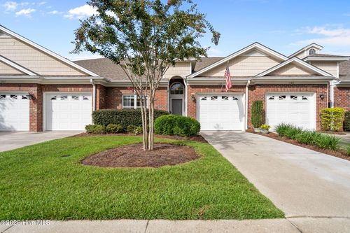 1105 Greensview Cir, Leland, NC, 28451-7452 | Card Image