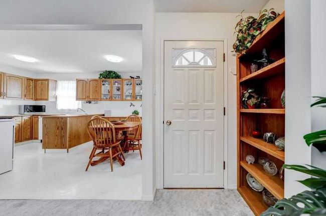 2220 24 Avenue, Home with 3 bedrooms, 1 bathrooms and 4 parking in Coaldale AB | Image 3