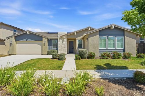 4616 Ian Ln, Tracy, CA, 95377-8836 | Card Image
