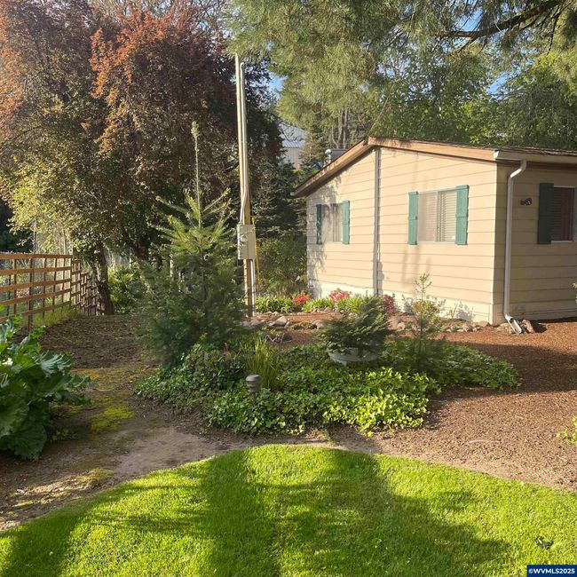731 Nw Sunset Ct, House other with 3 bedrooms, 2 bathrooms and null parking in Mill City OR | Image 26