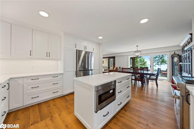 38 Willow Dr, House other with 5 bedrooms, 3 bathrooms and 8 parking in Tiny ON | Image 15