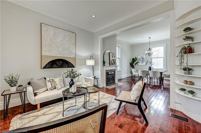62 Queen St, House other with 3 bedrooms, 2 bathrooms and 2 parking in Guelph ON | Image 6