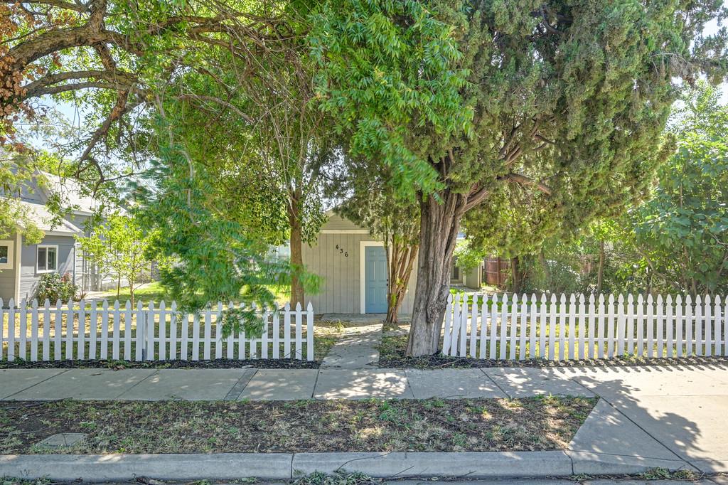 Residential Income in Willows 2