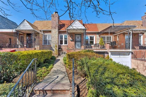 85-71 67th Ave, Rego Park, NY, 11374-5226 | Card Image