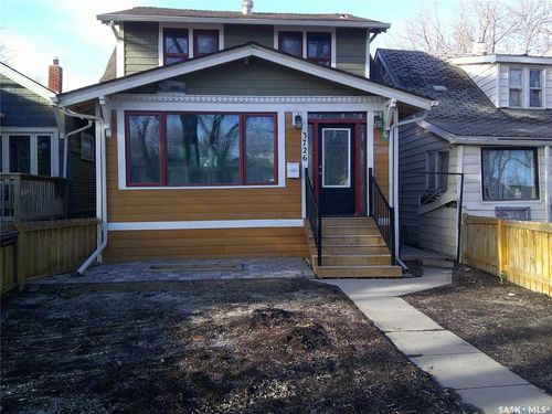 3726 Dewdney Ave, Regina, SK, S4T0Z7 | Card Image