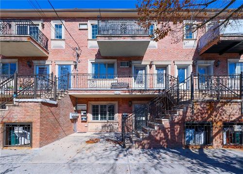 apt-3b-1379 70th St, Brooklyn, NY, 11228-1643 | Card Image