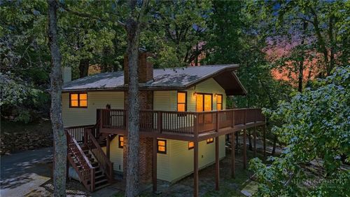 1268 Niley Cook Rd, Blowing Rock, NC, 28605-9558 | Card Image