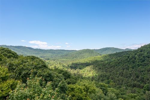 70 Firesong Ln, Glenville, NC, 28736-8900 | Card Image