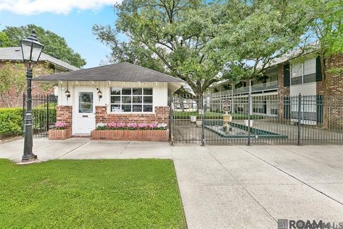 c-10432 Jefferson Hwy, Baton Rouge, LA, 70809-2737 | Card Image