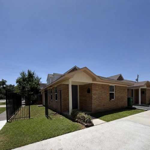 815 Waverly St, Houston, TX, 77007-1444 | Card Image