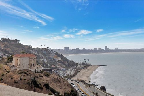 13-18203 Coastline, Malibu, CA, 90265 | Card Image
