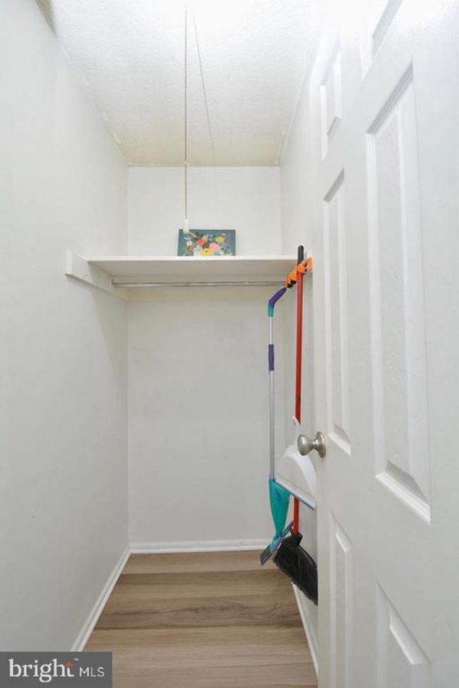 APT-1009 - 4600 S Four Mile Run Dr, Condo with 0 bedrooms, 1 bathrooms and null parking in ARLINGTON VA | Image 10