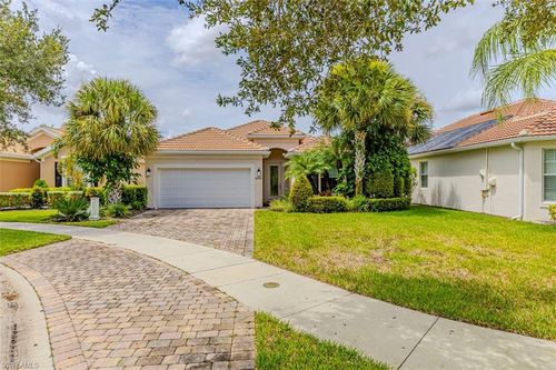 28062 Pisces Ln, BONITA SPRINGS, FL, 34135-8626 | Card Image
