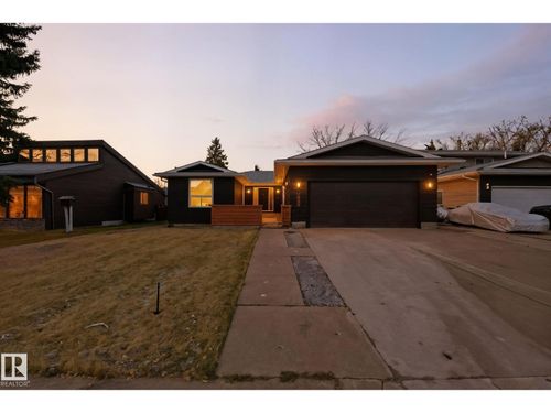 2722 104a St Nw, Edmonton, AB, T6J4C3 | Card Image