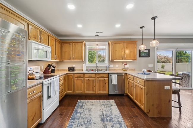 469 S Olive Way, House other with 4 bedrooms, 3 bathrooms and 7 parking in Lehi UT | Image 12