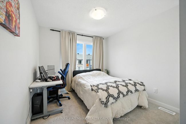 702 Confluence Walk, House attached with 2 bedrooms, 2 bathrooms and 1 parking in Ottawa ON | Image 22