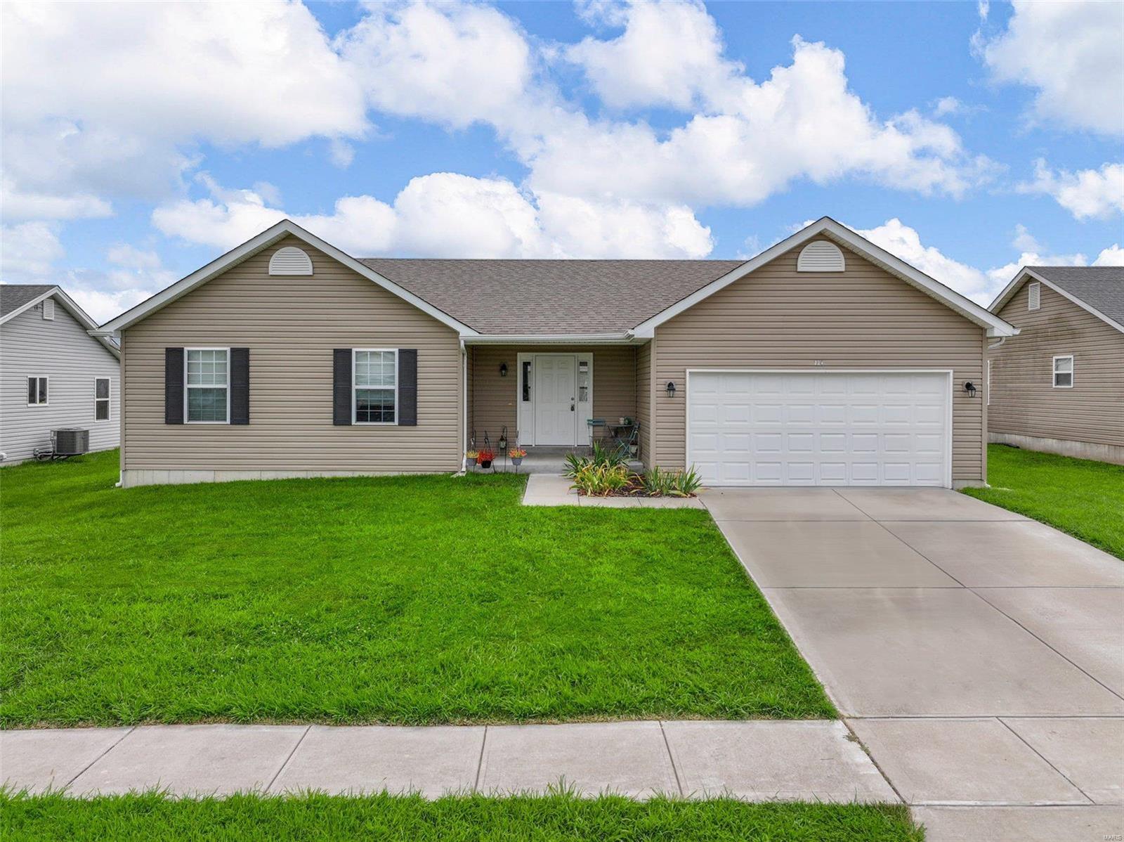 Aragorn Ln, Wright City, MO 63390