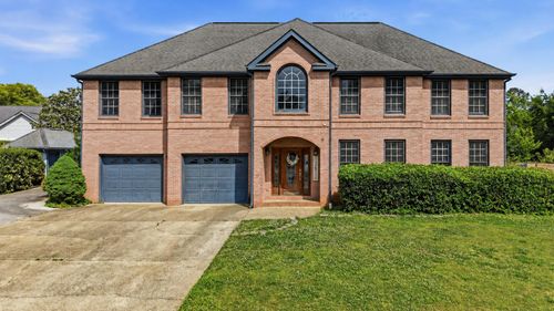 4926 Meadow Trace Ln, Hixson, TN, 37343-4063 | Card Image