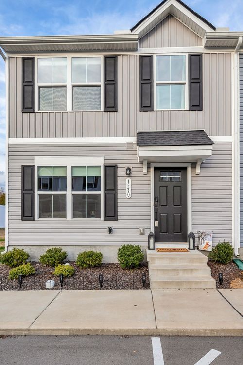 1530 Smoketree Rd, Antioch, TN, 37013-2309 | Card Image